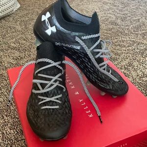under armor soccer cleats